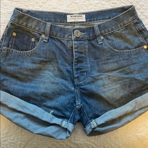 ✨ One Teaspoon shorts✨